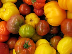 heirloom tomatoes2 Denise Krebs6044234434_8f838a929c_o